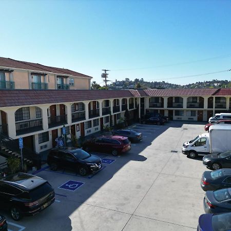 Chariot Inn Glendale - Pasadena Екстериор снимка